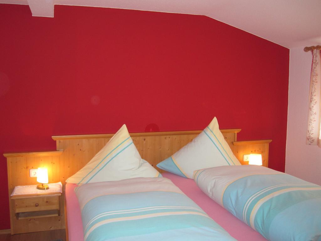 Gaestehaus Bach Oberstdorf Room photo